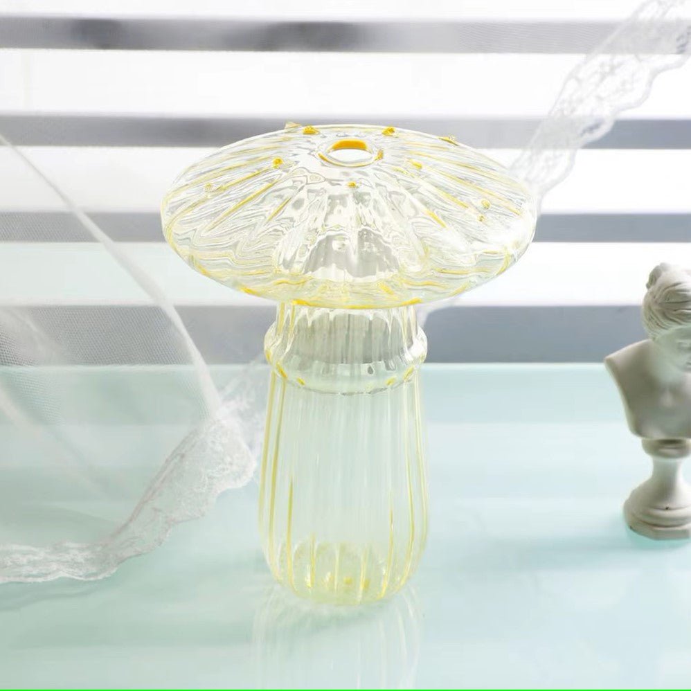 Vase en Verre - NordicMushroomVase™ - Jaune - Suspension florale chic