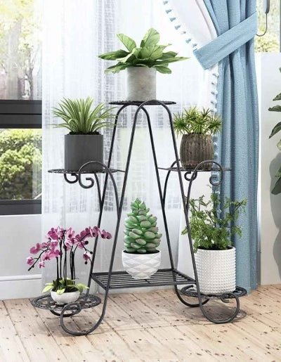 support plante deco cinq plateaux dans salon